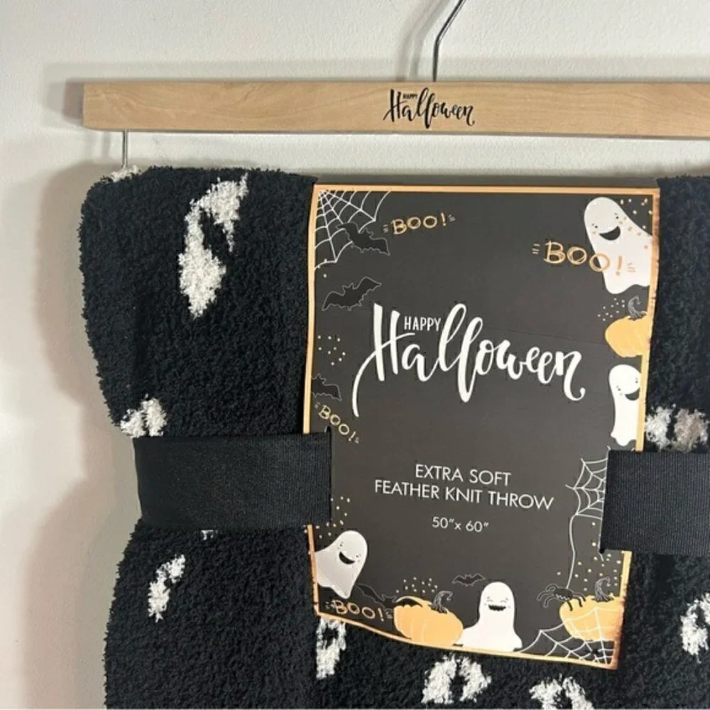 Cat Eye Halloween Soft Blanket Throw NEW Feather Knit Tik Tok Viral